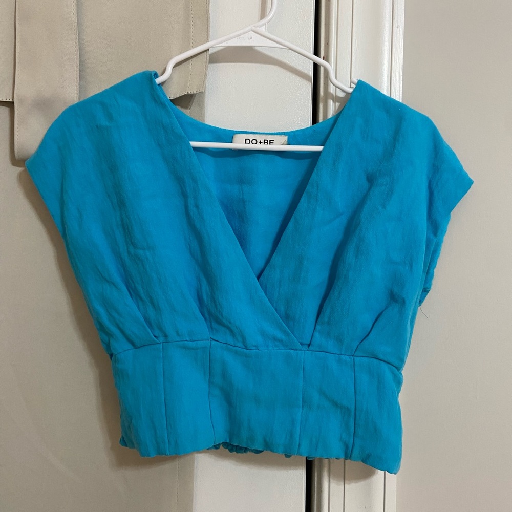 Blue top